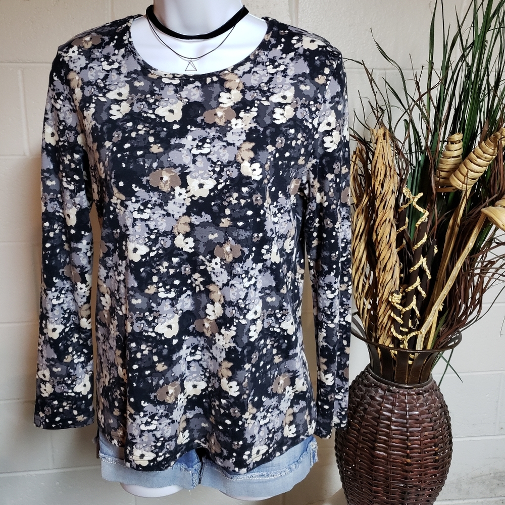 Croft and Barrow Tee